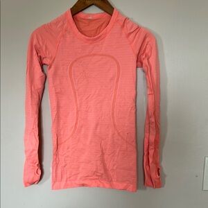 Lululemon long sleeve top